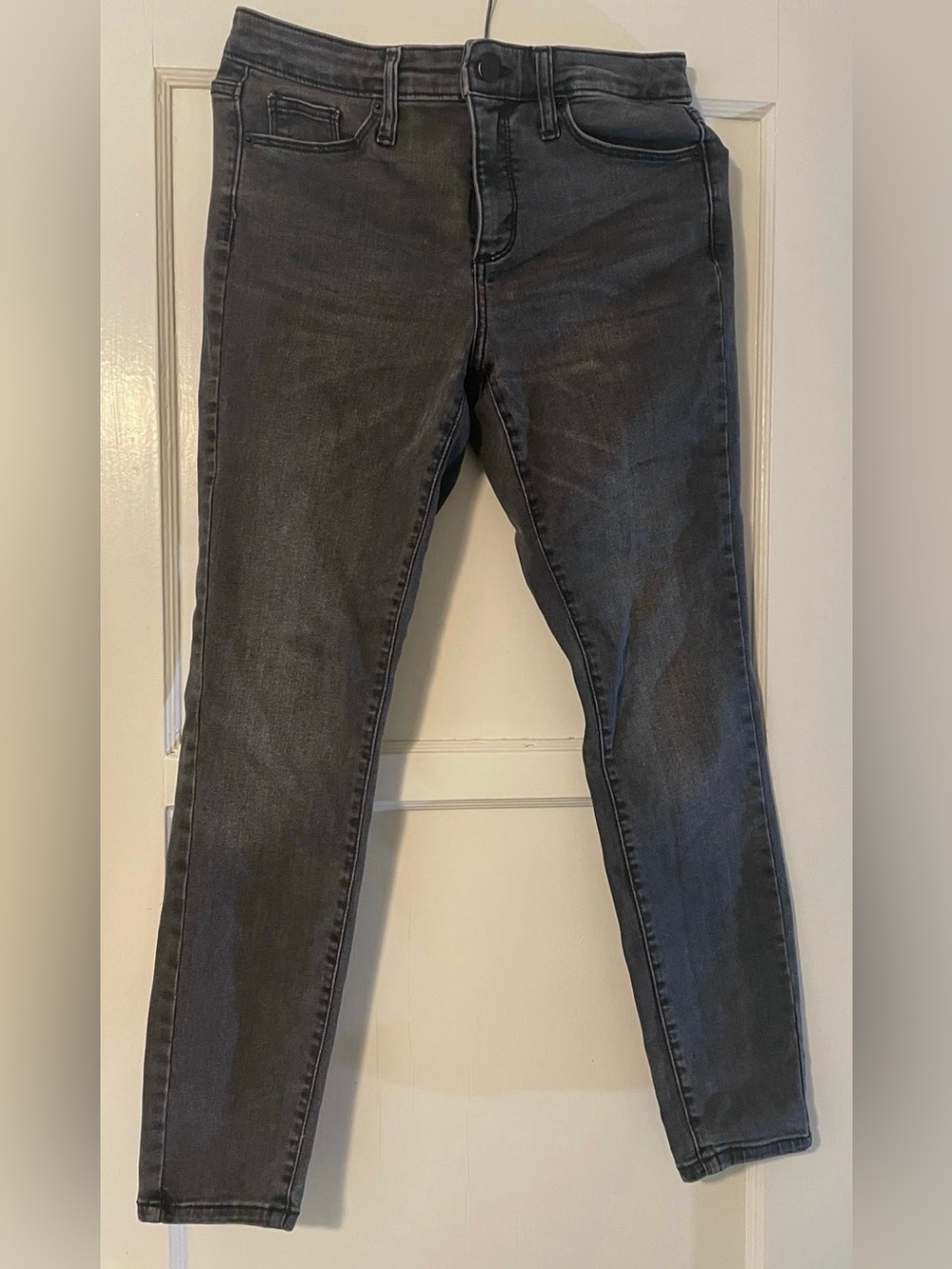 Universal Thread High Rise Gray Skinny Jeans size 6/28R